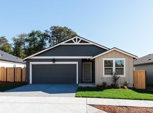 52226 SE 6th St, Scappoose, OR