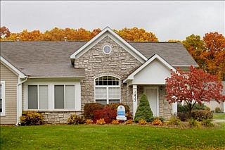 1st image of 433 Ashton Lake Dr