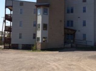 511 Hancock St, Hancock, MI 49930