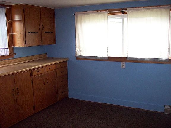 Back room 9'x10'