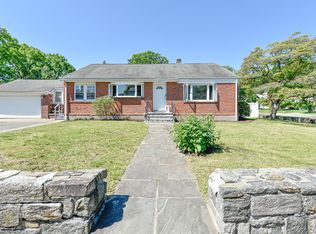 325 Lincoln Blvd, Bridgeport, CT 06606