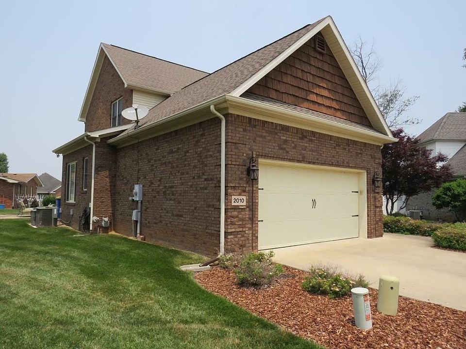 2010 Grider Oaks Ct, Bowling Green, KY 42104 Zillow