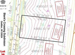 878 Tallgrass Dr, Grafton, WI 53024