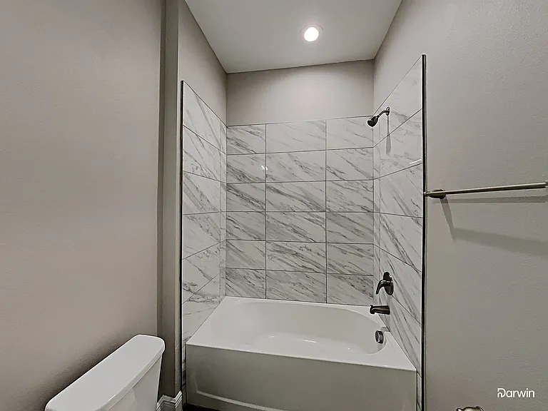 309 Fern Ct — Photo 24