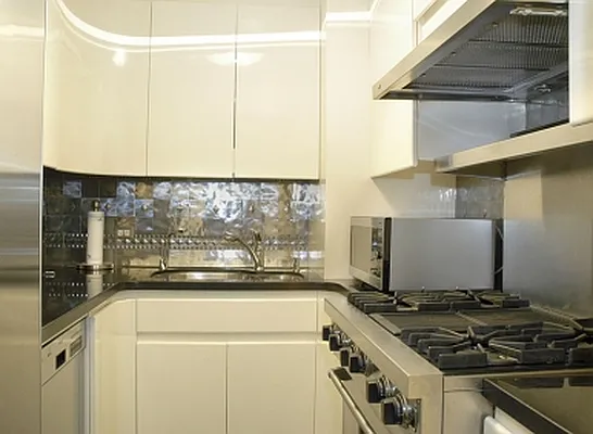 Rented by Warburg | media 16