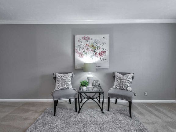 5th image of 253 Arapaho Dr