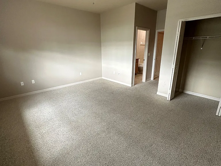 5201 Coronado Pkwy #207 — Photo 13