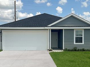 2049 Woodlark Way, Sealy, TX 77474
