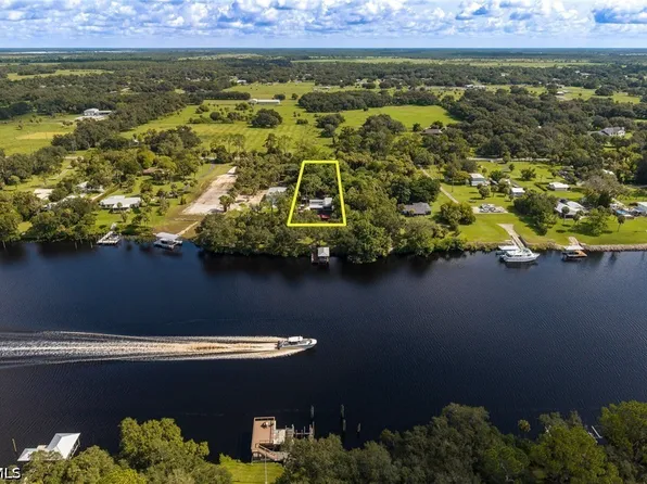 4359 County Road 78, Labelle, FL 33935