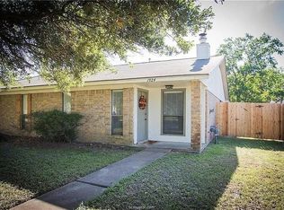1926 Holleman Dr, College Station, TX 77840