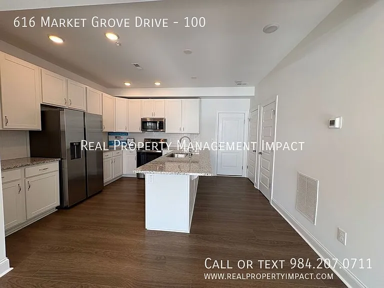 616 Market Grove Dr #100 — Photo 11