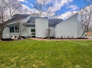 6881 Timberlands Dr, Dayton, OH 45414