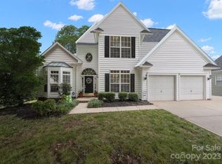 20135 Tailwind Ln, Cornelius, NC 28031