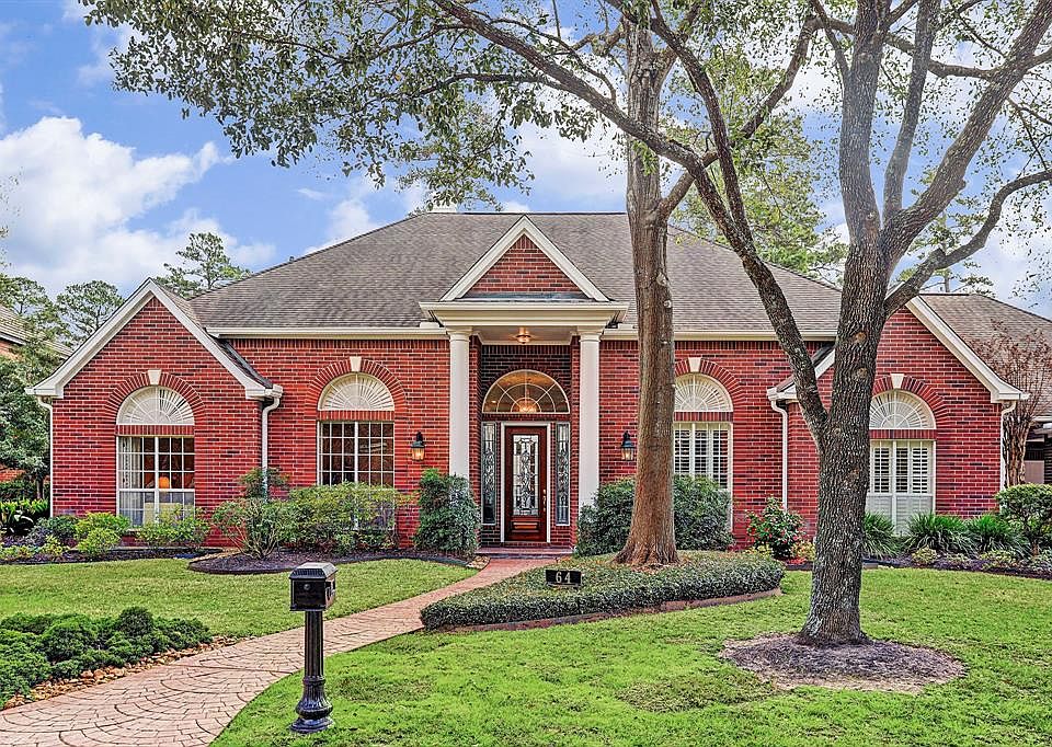 1st image of 64 Champions Bend Cir