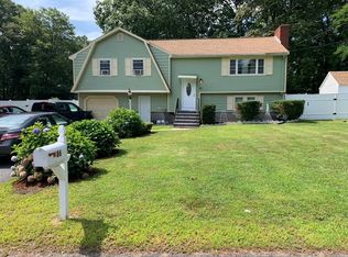 86 Highland St, Milford, MA 01757