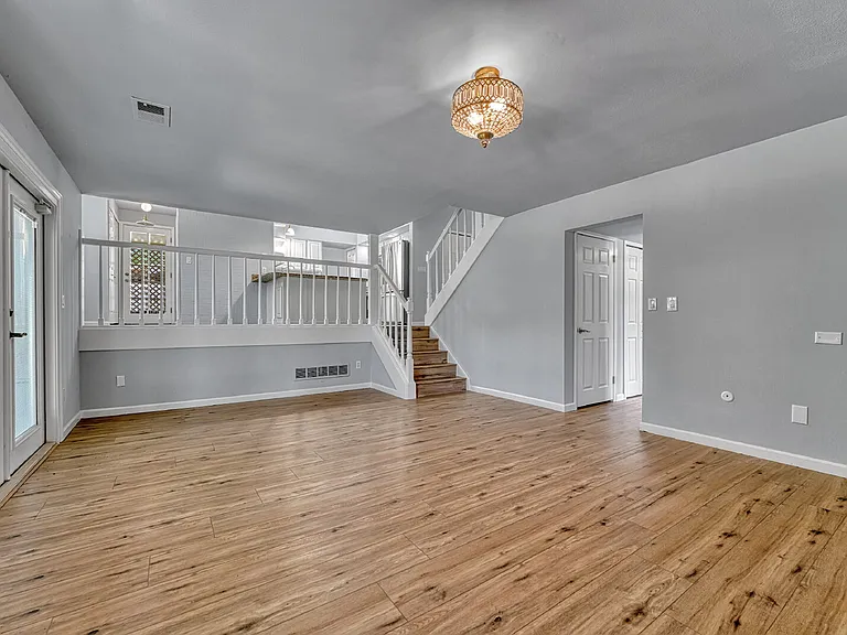 4961 W 98th Ave — Photo 34