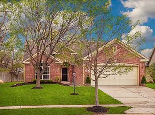 10364 Lakeland Dr, Fishers, IN 46037