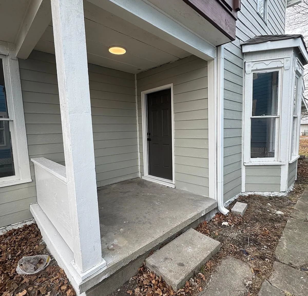 1 bed, 700 sqft, $700 — Photo 1