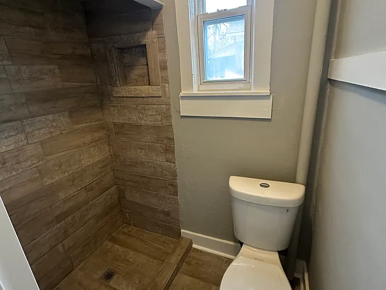 3934 Fisher St — Photo 27