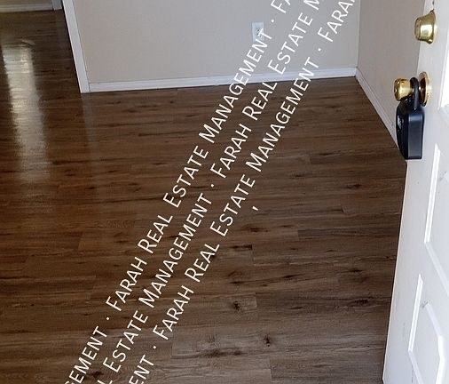 2nd image of 5205 Miller Ave