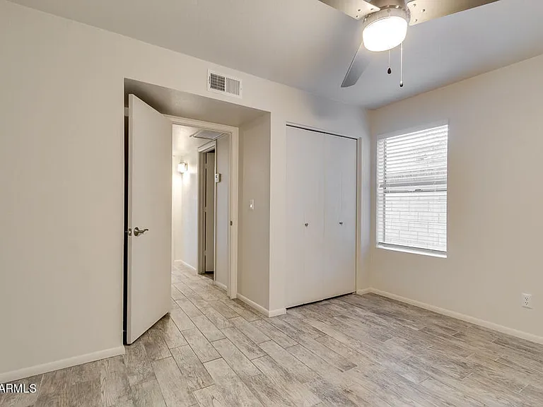 1645 N Date — Photo 14