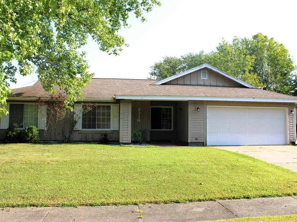 4316 Sassafras Ln, Mount Vernon, IL 62864