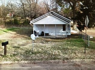 904 Fairview St, Texarkana, AR 71854