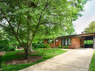 1265 Capri Dr, Saint Louis, MO