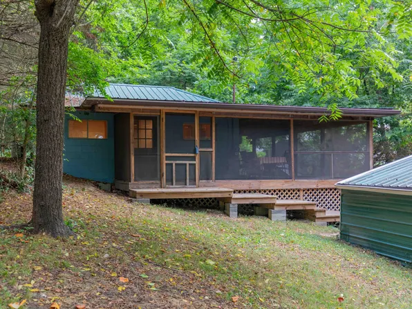 223 Gilbert St, Rossville, GA 30741