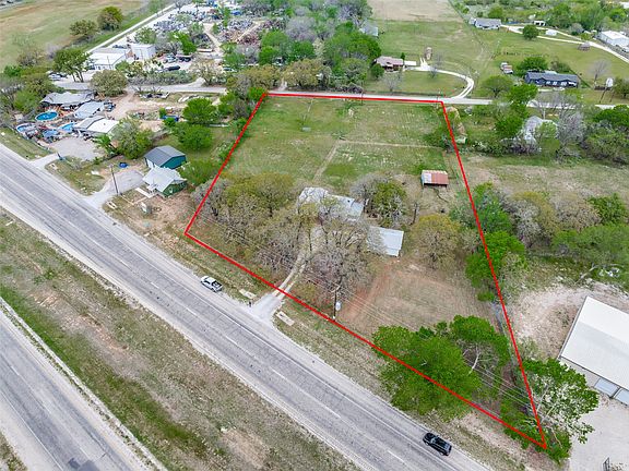 2nd image of 2553 E Highway 199