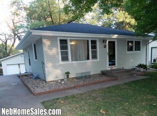1722 N 58th St, Lincoln, NE 68505