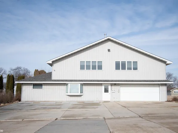 2306 3rd Ave S, Clear Lake, IA 50428