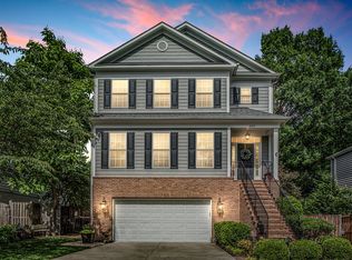 409 N Frederick St, Arlington, VA 22203