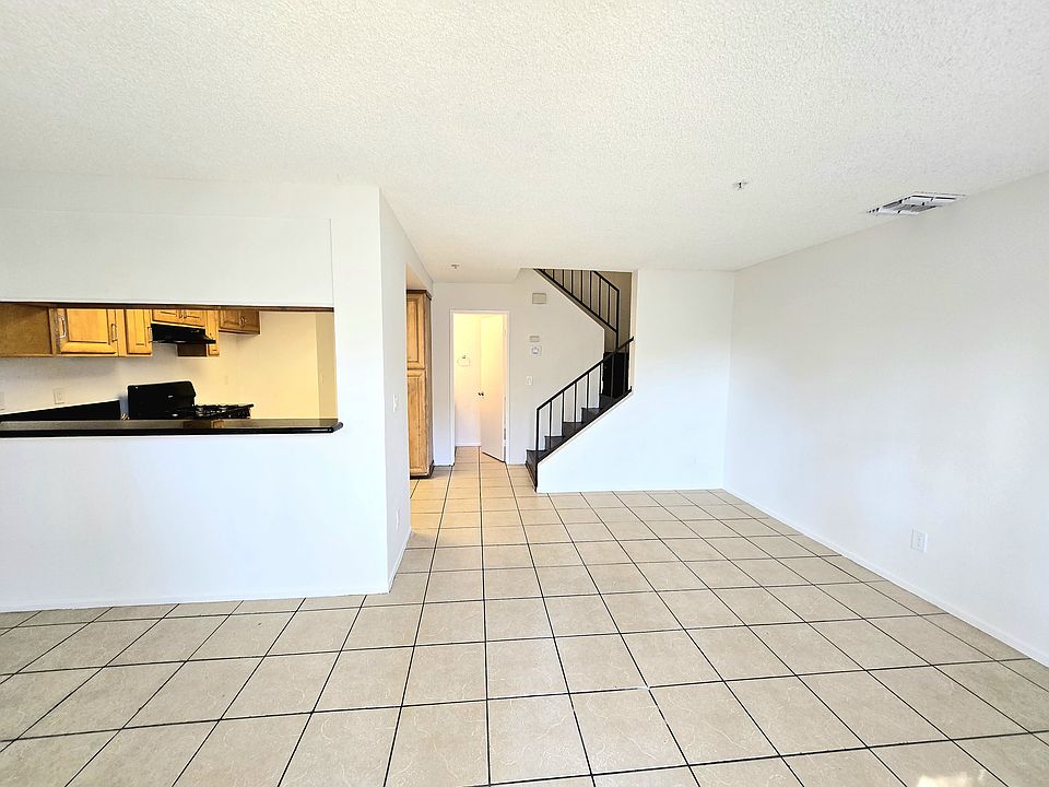 1st image of 1614 S Campus Ave APT H