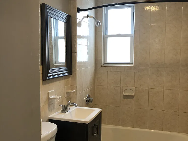 36 Irma St #1-2 — Photo 9