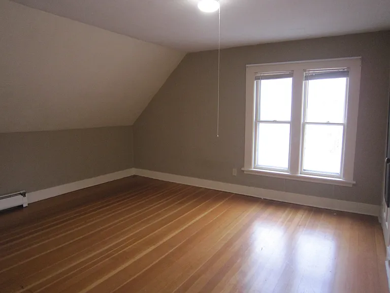 16 Myrtle St #1 — Photo 17