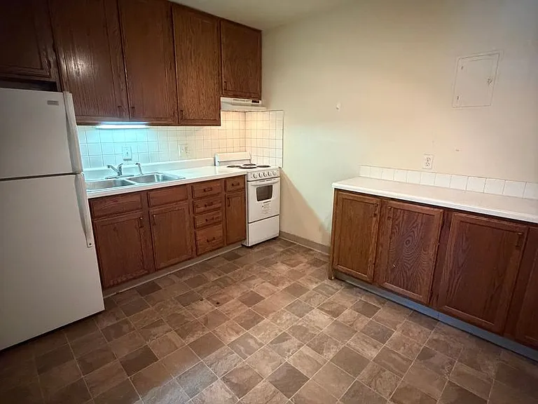 Welcome to Manor Heights Apartments! — Photo 13