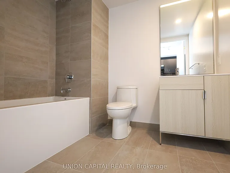 28 Eastern Ave #520 — Photo 19