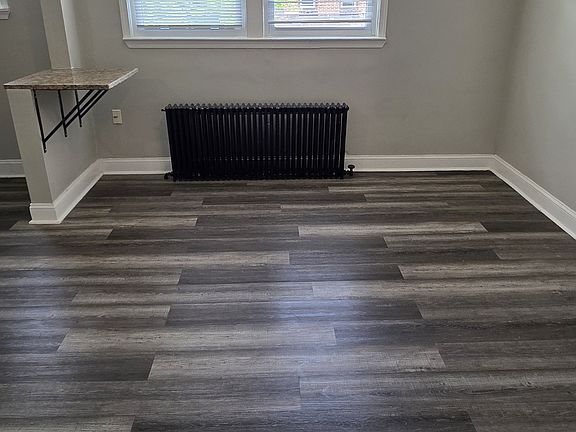 3rd image of 1605 Homestead St APT 5