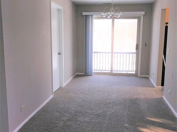 3rd image of 1501 Raymond Dr APT 204