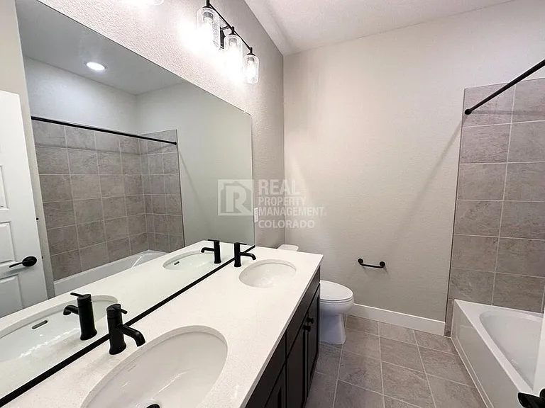 10108 62nd Ave — Photo 12