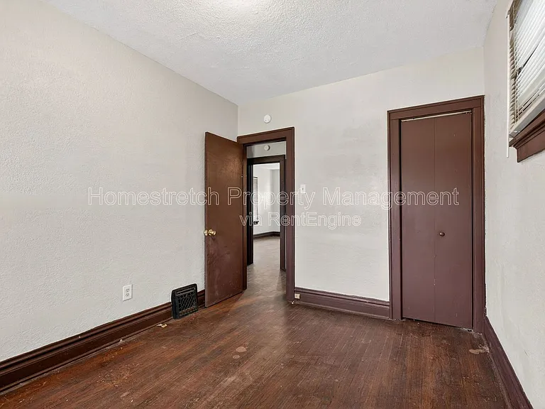 5944 Thekla Ave — Photo 18