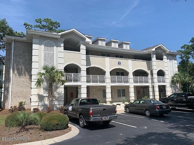 1st image of 908 Resort Cir #507