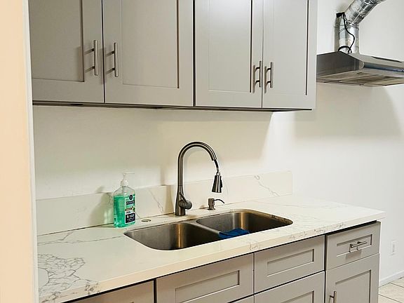 4th image of 544 N 4th St #0
