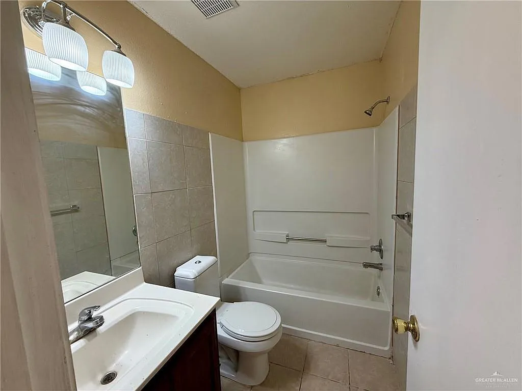 6901 Verano St — Photo 4