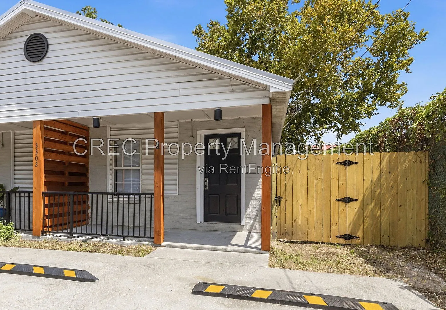 2 bed, 1.5 bath, 900 sqft, $1,775 — Photo 2