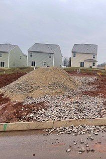 2nd image of 211 Belle Ct