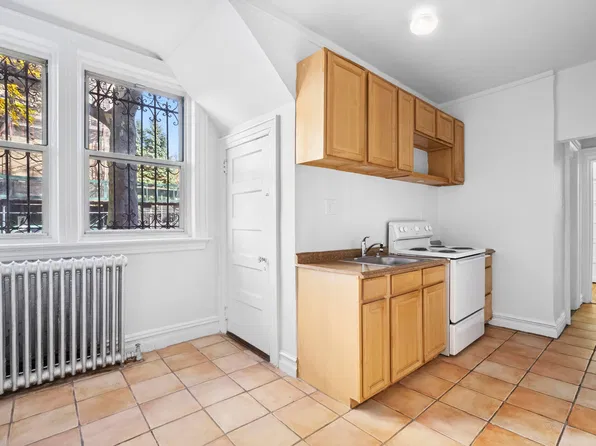 338A Clermont Avenue #1, photo 4