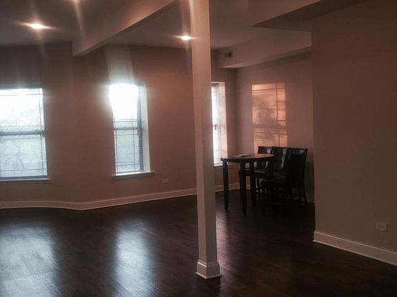 2nd image of 4129 S Michigan Ave APT 3