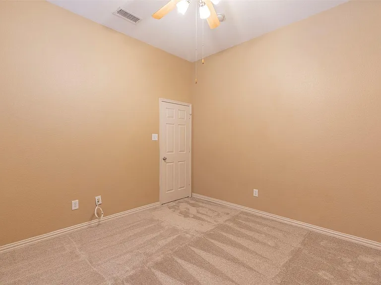 2017 Lake Highlands Dr — Photo 26